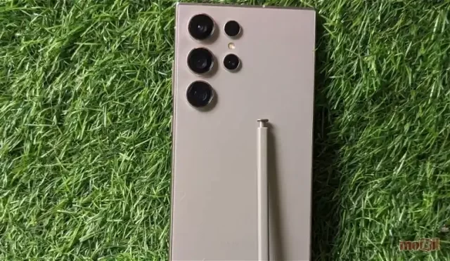 Samsung-Galaxy-S24-Ultra-Krem-Renk