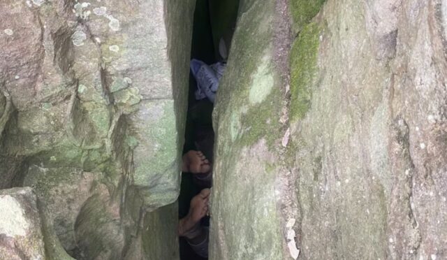 Women-Stuck-In-Boulder-To-Get-iPhone-e1729691667322