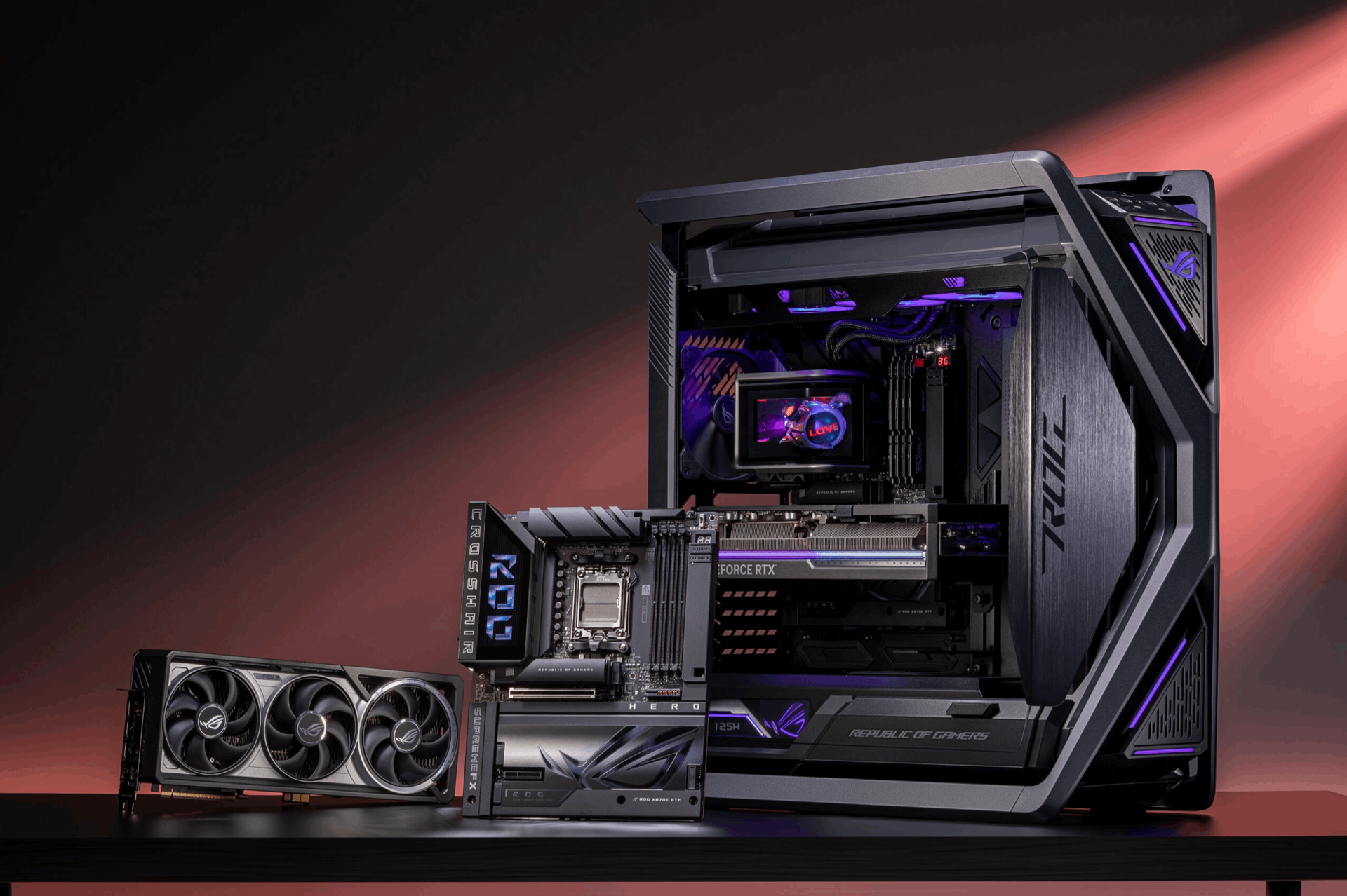 ASUS ROG Crosshair X870E Hero BTF Anakart Gamescom 2025’te Tanıtıldı