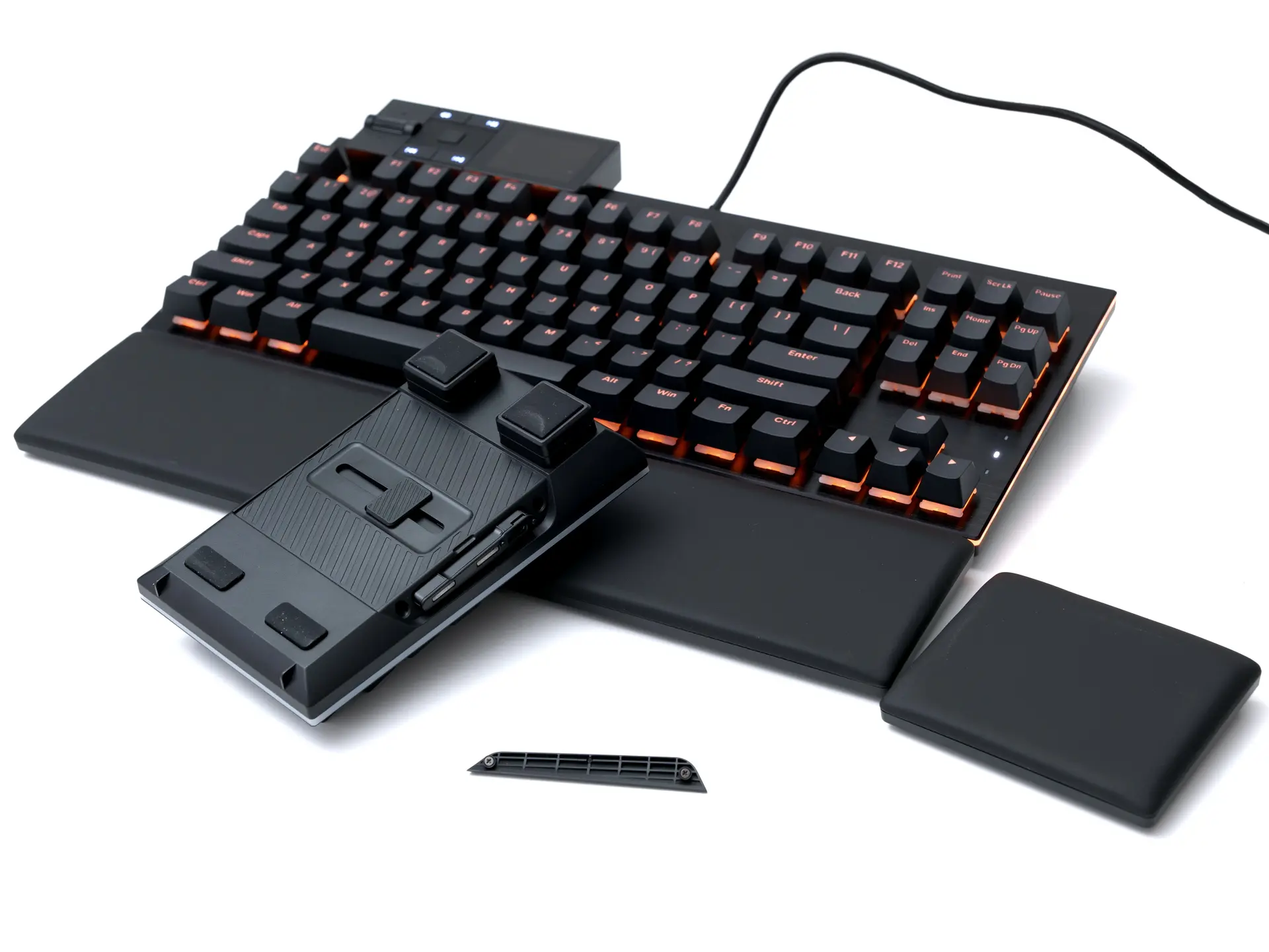 be quiet! Dark Mount Klavye İncelemesi: Modüler ve Üretkenlik Odaklı